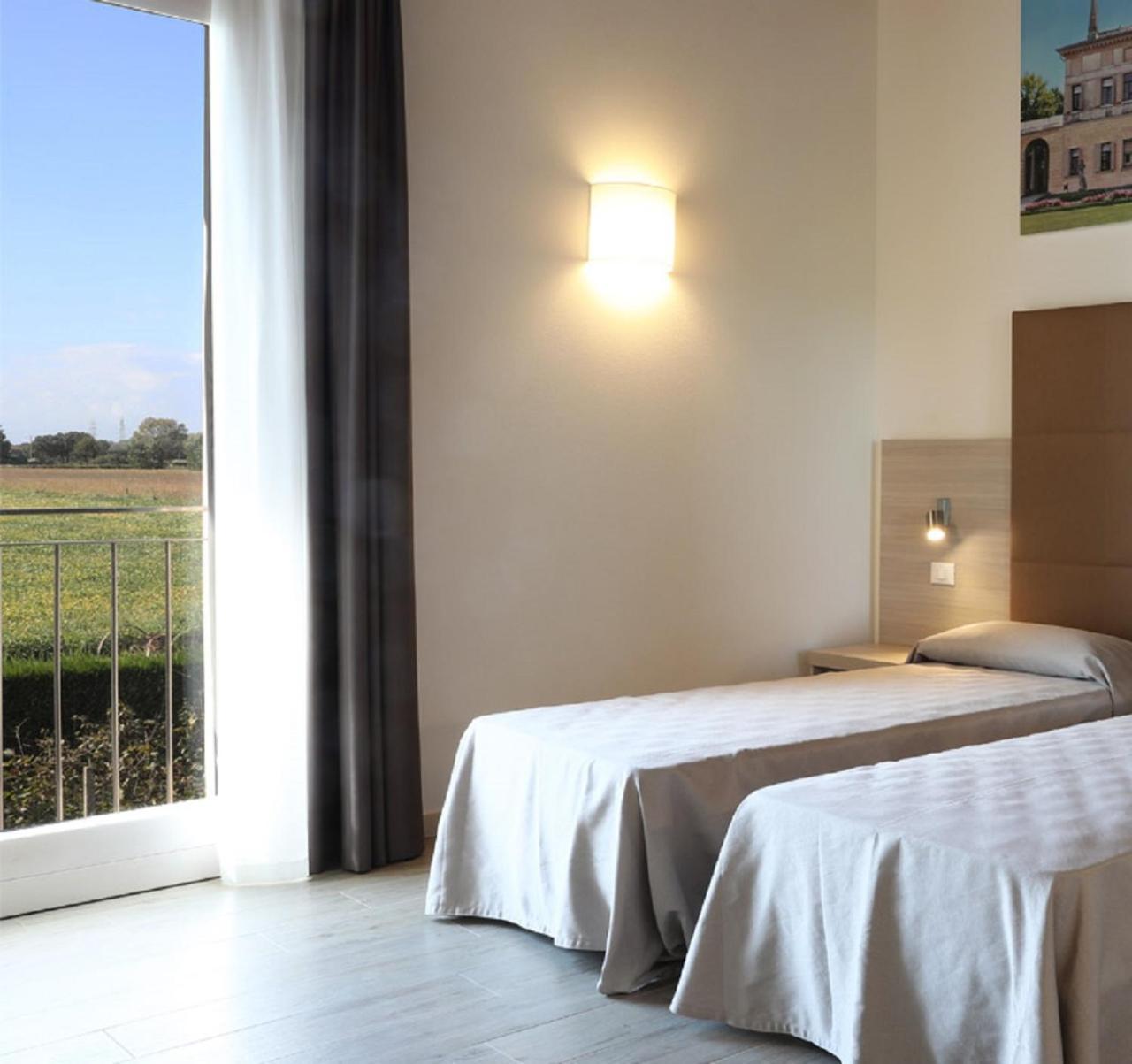 מלקונטנטה Agriturismo Corte Foscara מראה חיצוני תמונה